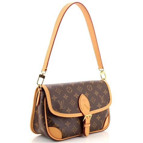 louis vuitton pochette pm|louis vuitton diane bag.